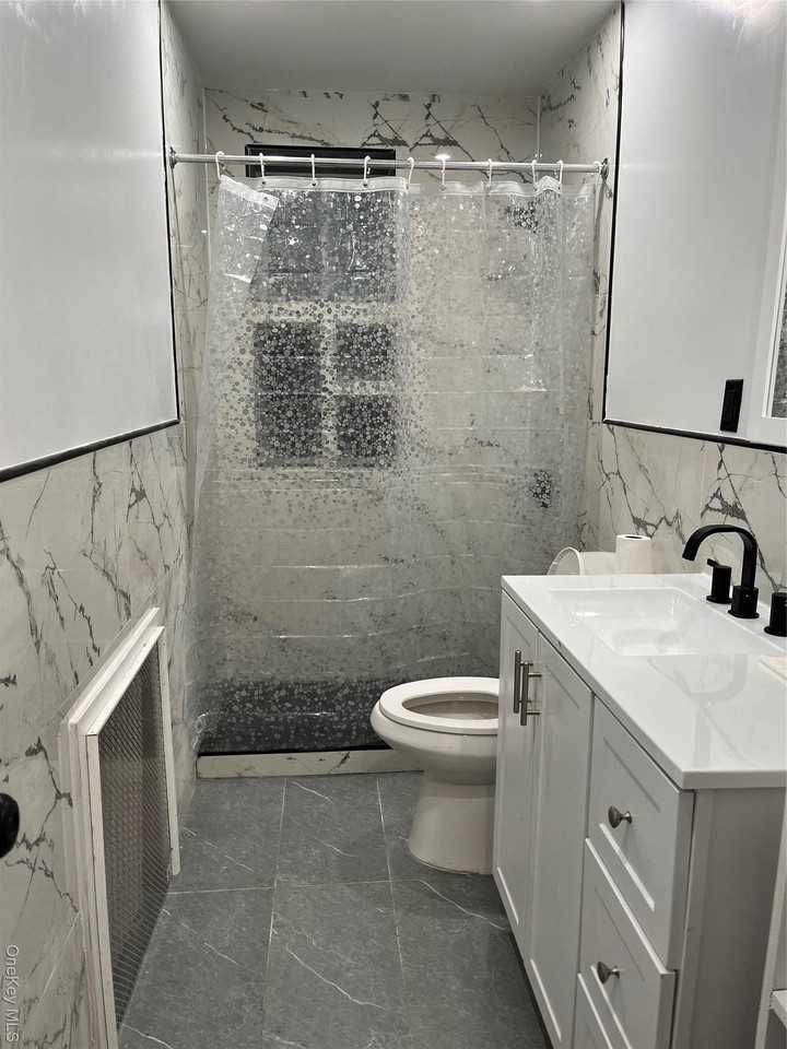 39 Spruce St #1 - Photo 7 of 11