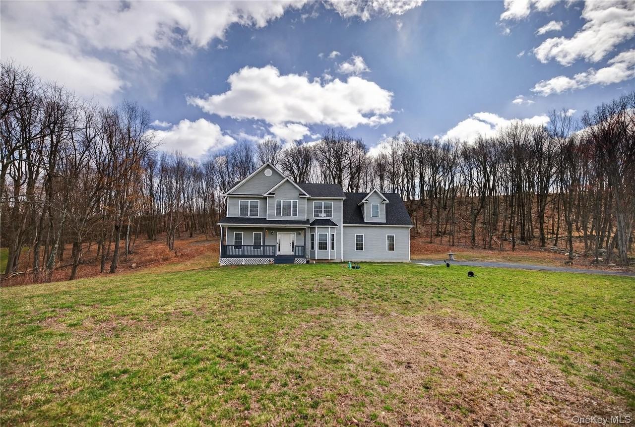 98 Bender Rd - Photo 2 of 50