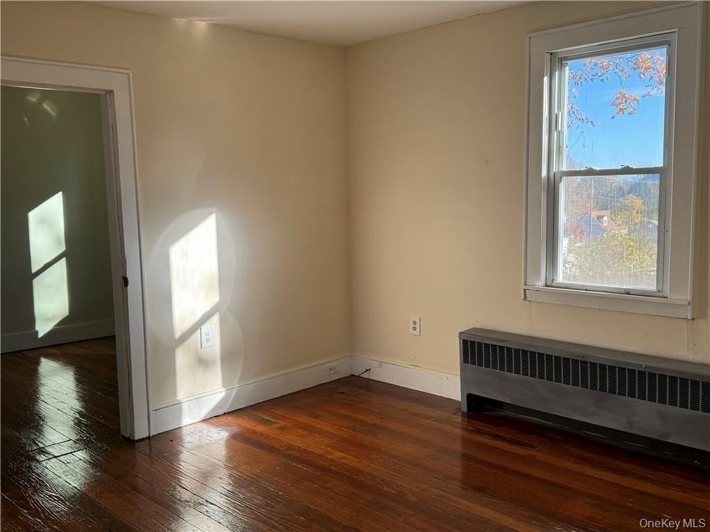 134 N Pierpont Ave - Photo 6 of 19