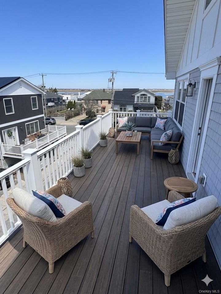 102 Florida St - Photo 2 of 22