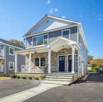 207 Nassau Blvd Apt A #Apt A - Photo 1 of 1