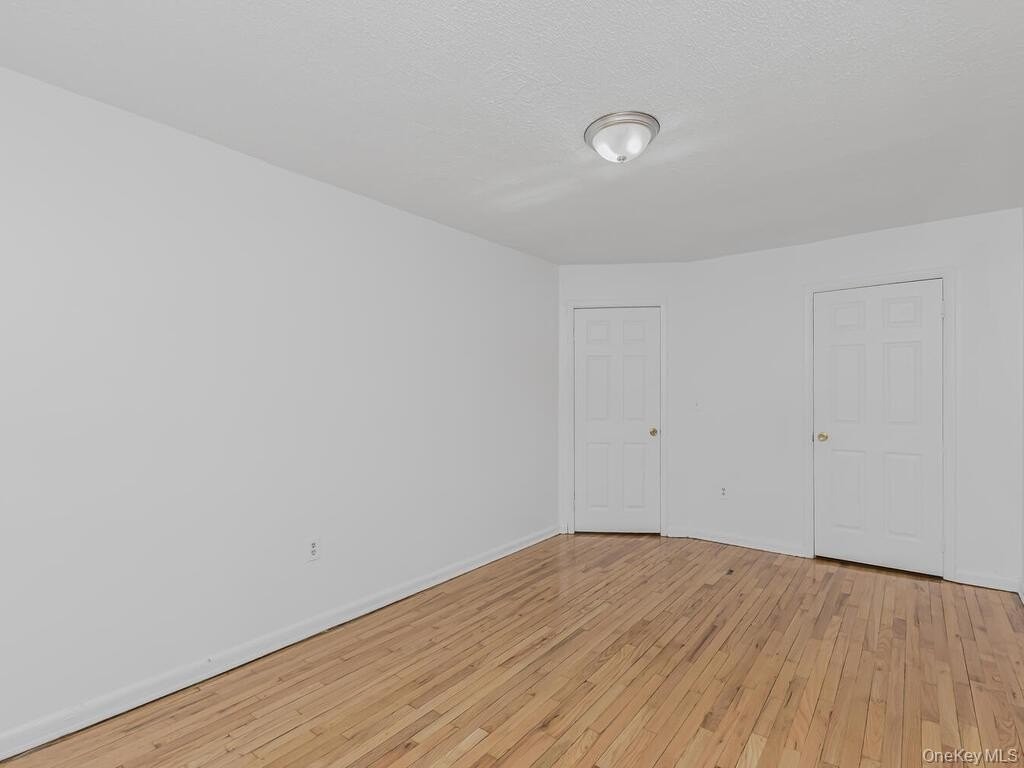 724A E 223rd St - Photo 5 of 13