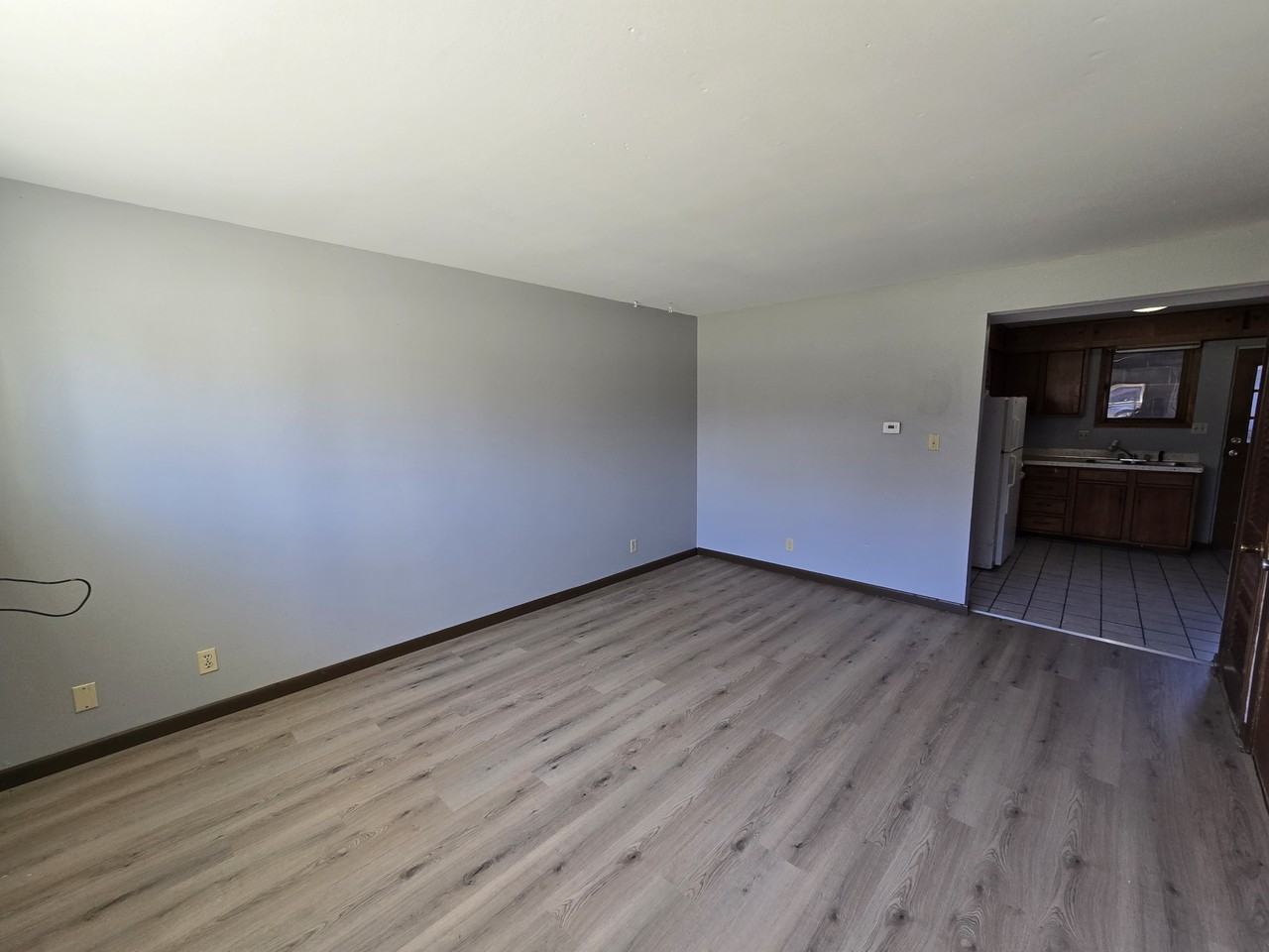 804 W Mullan Ave #1 - Photo 4 of 19