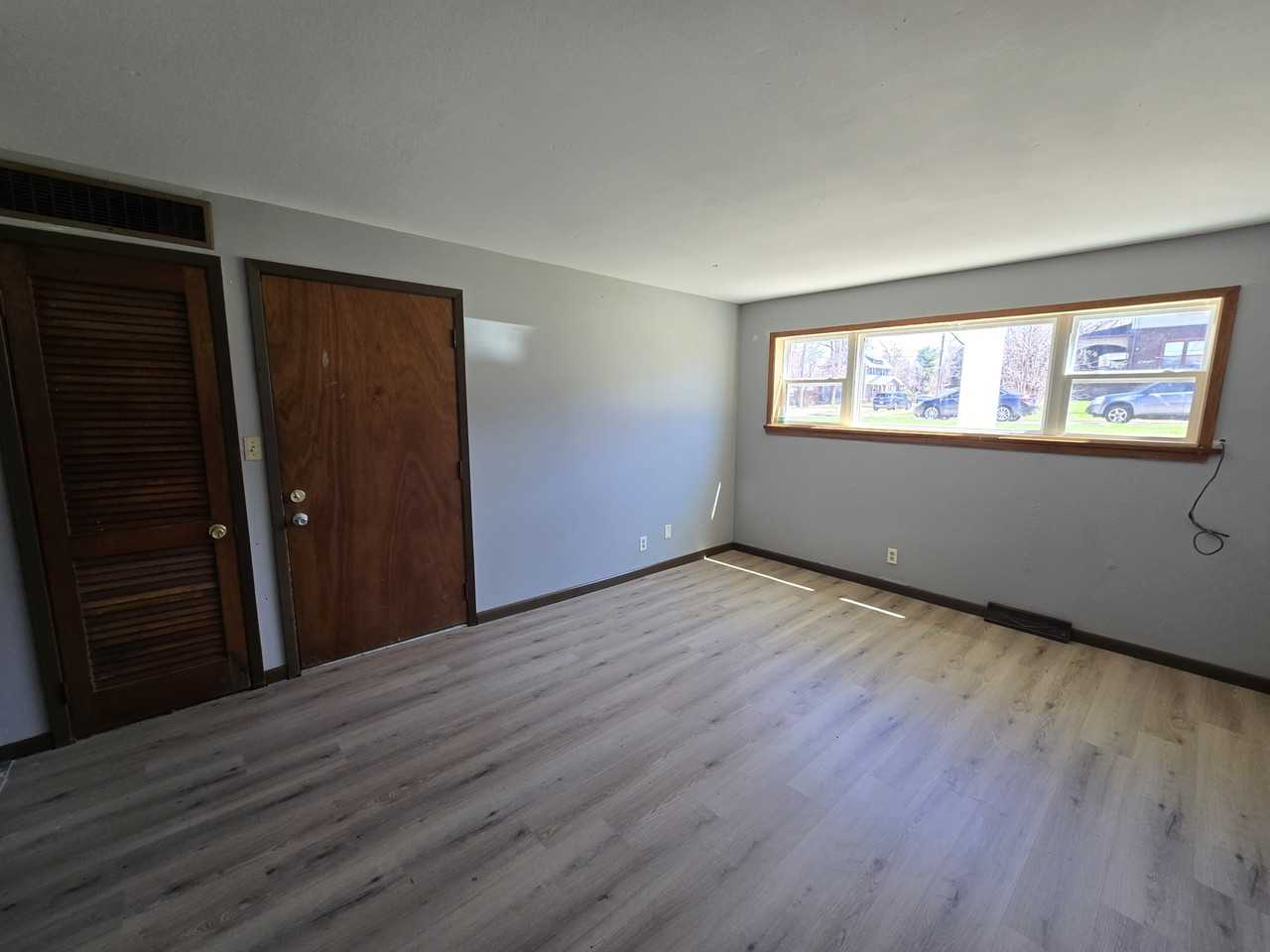 804 W Mullan Ave #1 - Photo 6 of 19