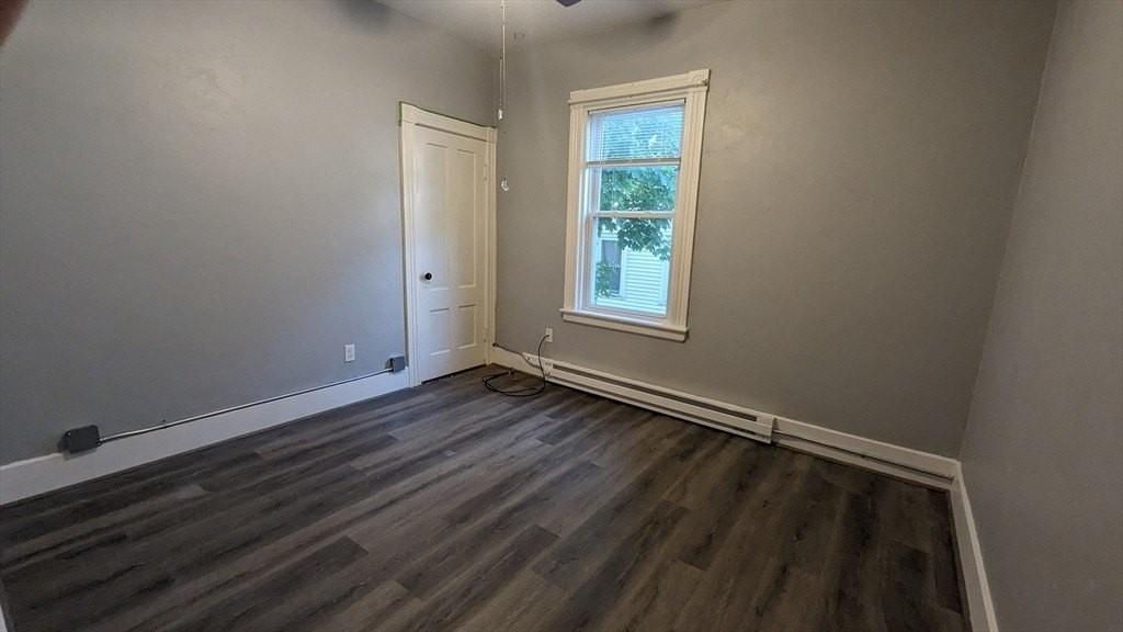 104 Rodney St #2 - Photo 3 of 7