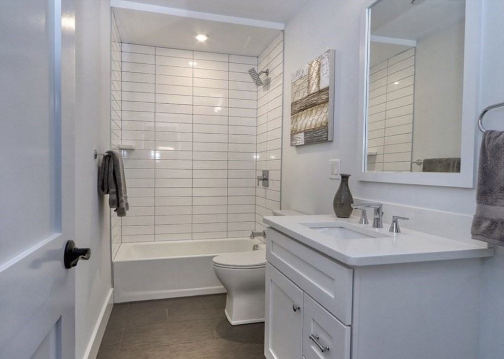 15 W Bellflower St Unit 1 - Photo 6 of 22