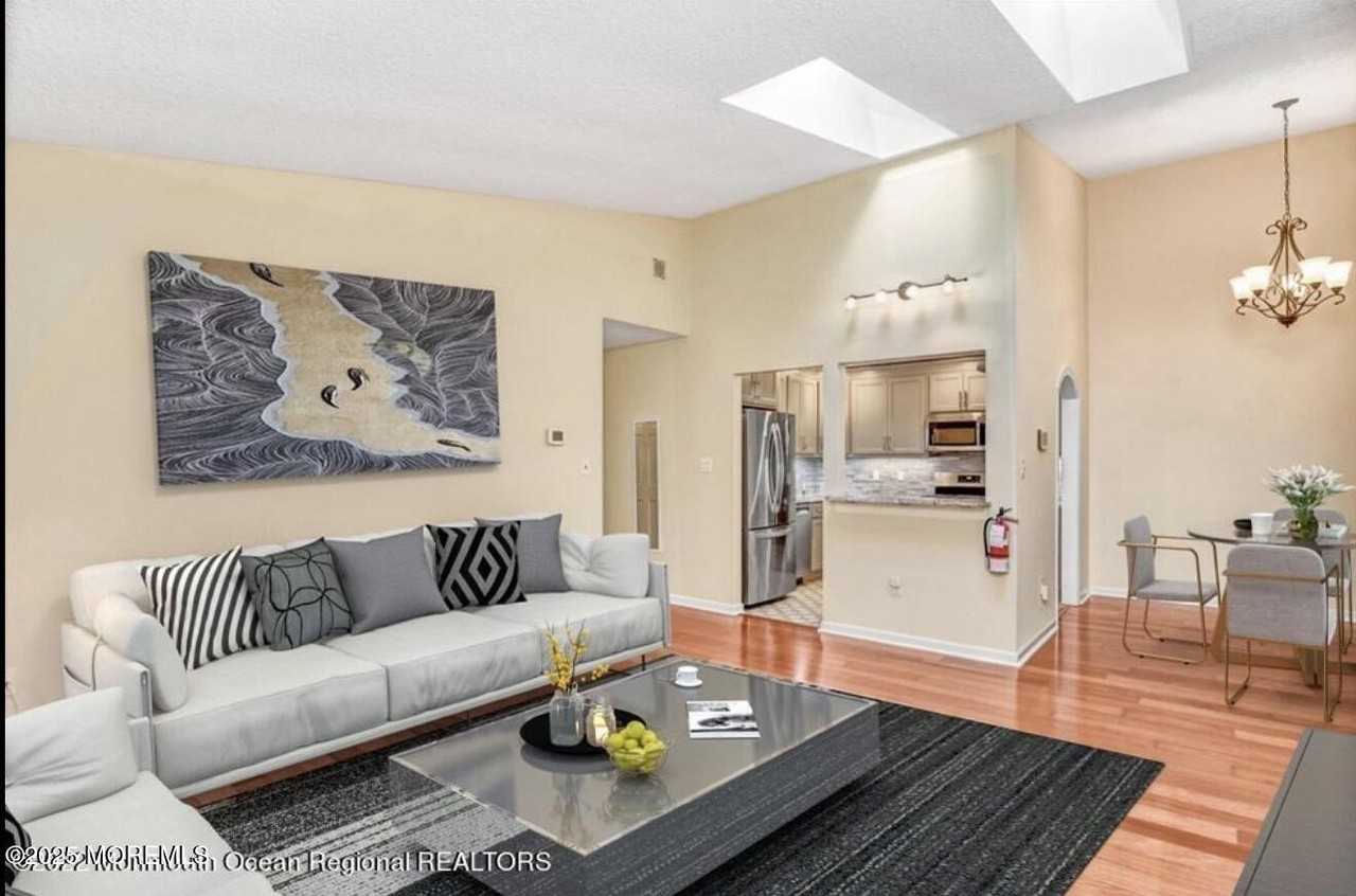 71 Crabapple Ln Unit 266 - Photo 2 of 16