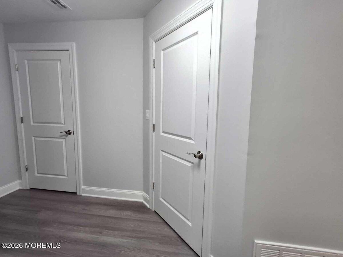 123 Northampton Dr - Photo 5 of 12