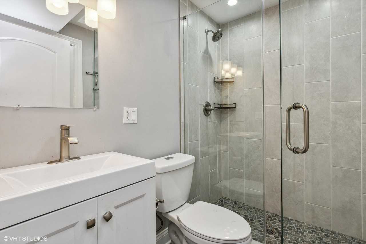 1947 N Humboldt Blvd Unit G - Photo 6 of 10