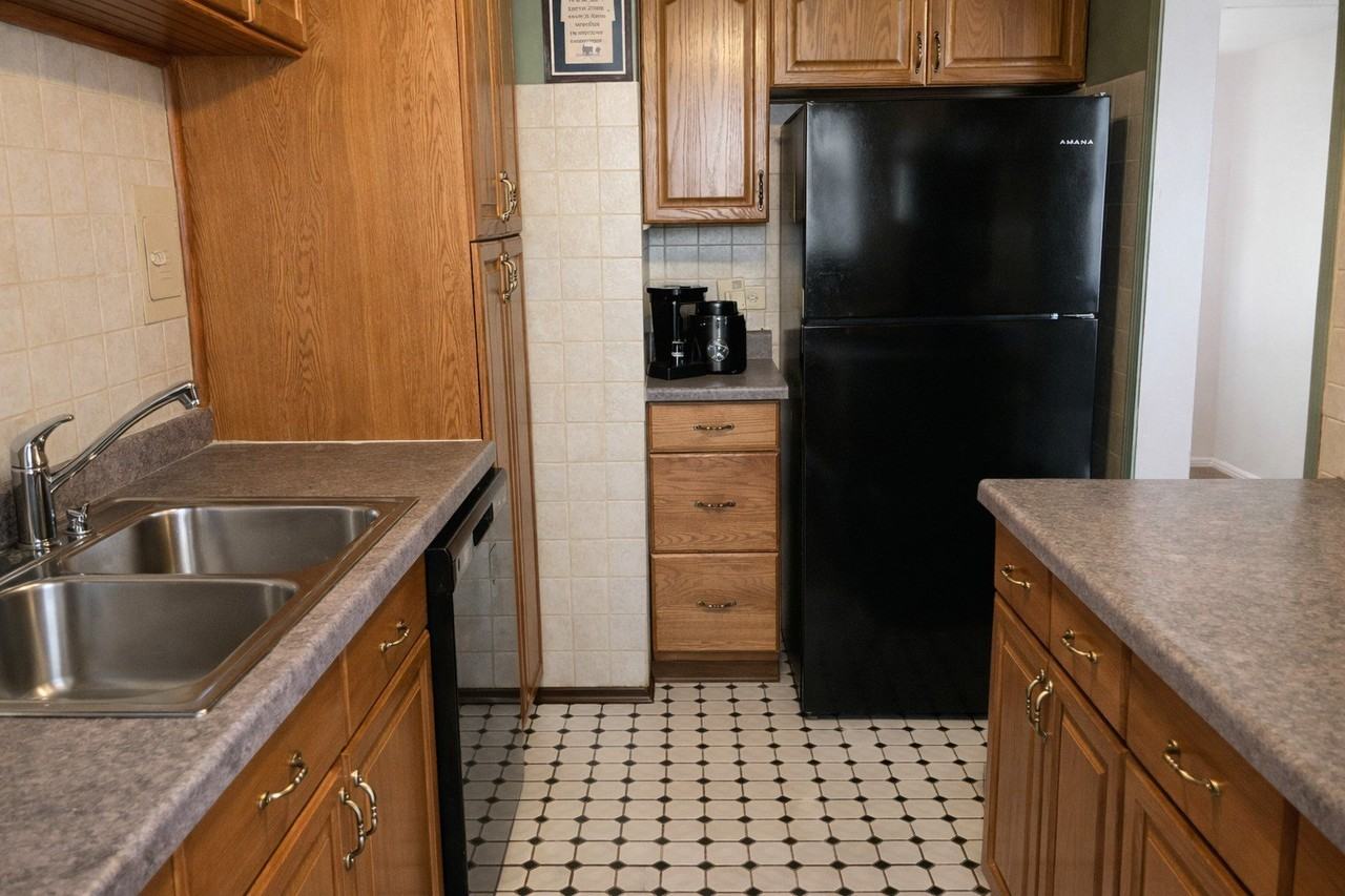 1706 W Jarvis Ave Unit 1w - Photo 4 of 18