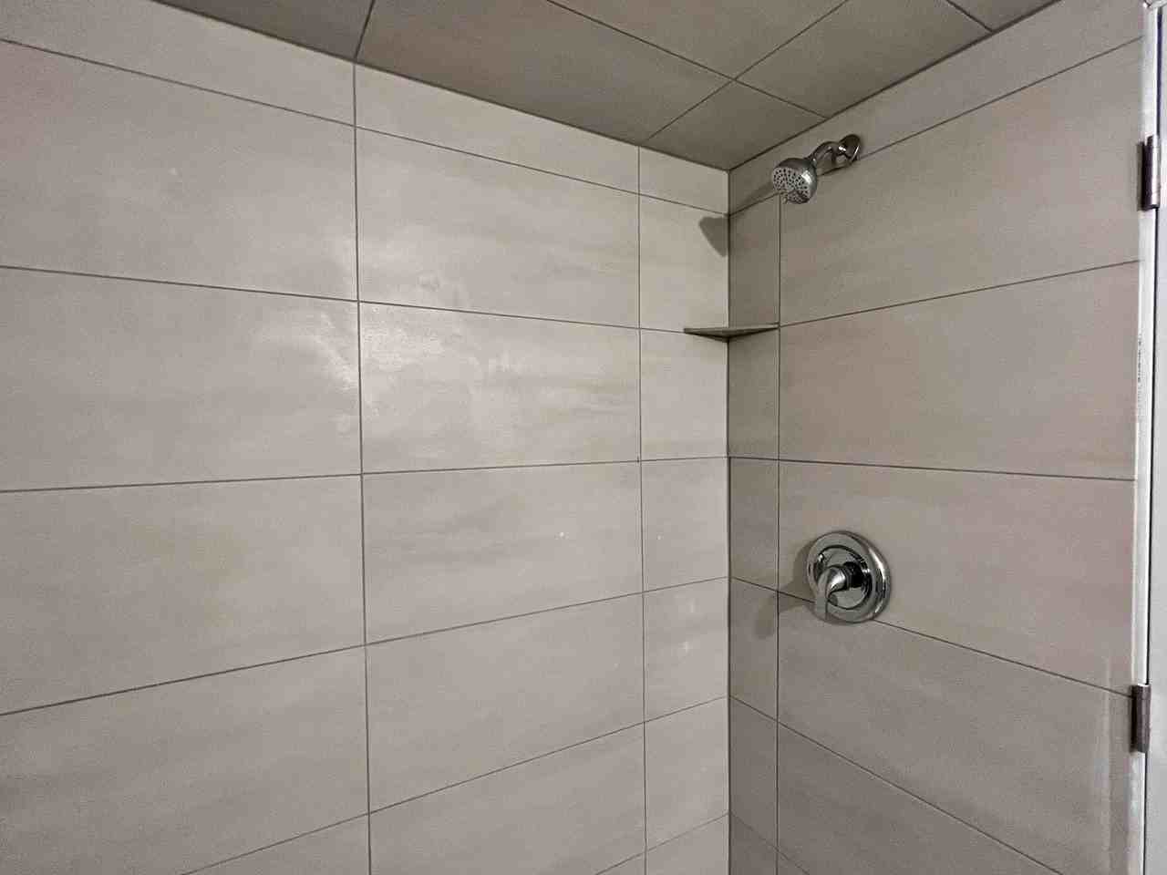 2702 S Homan Ave #4 - Photo 6 of 9