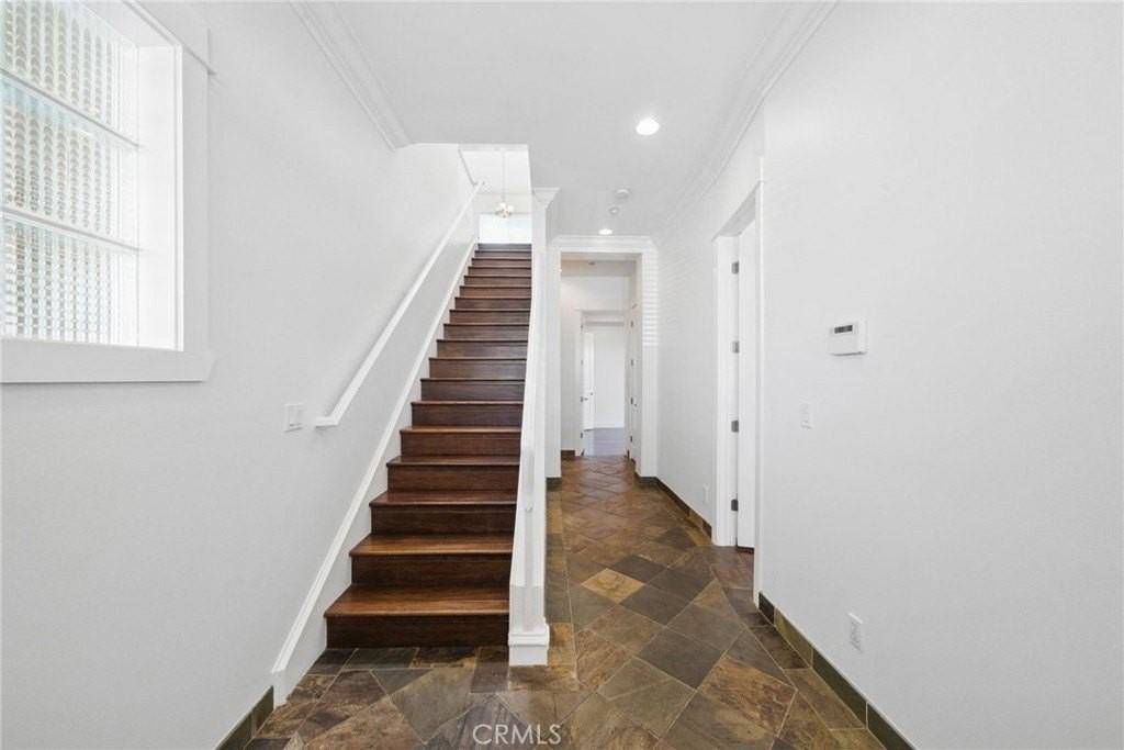 1903 Mackay Ln - Photo 6 of 50