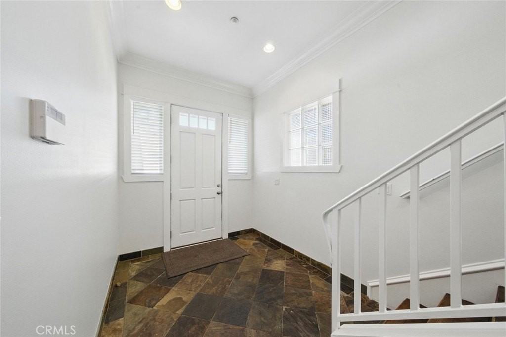 1903 Mackay Ln - Photo 7 of 50