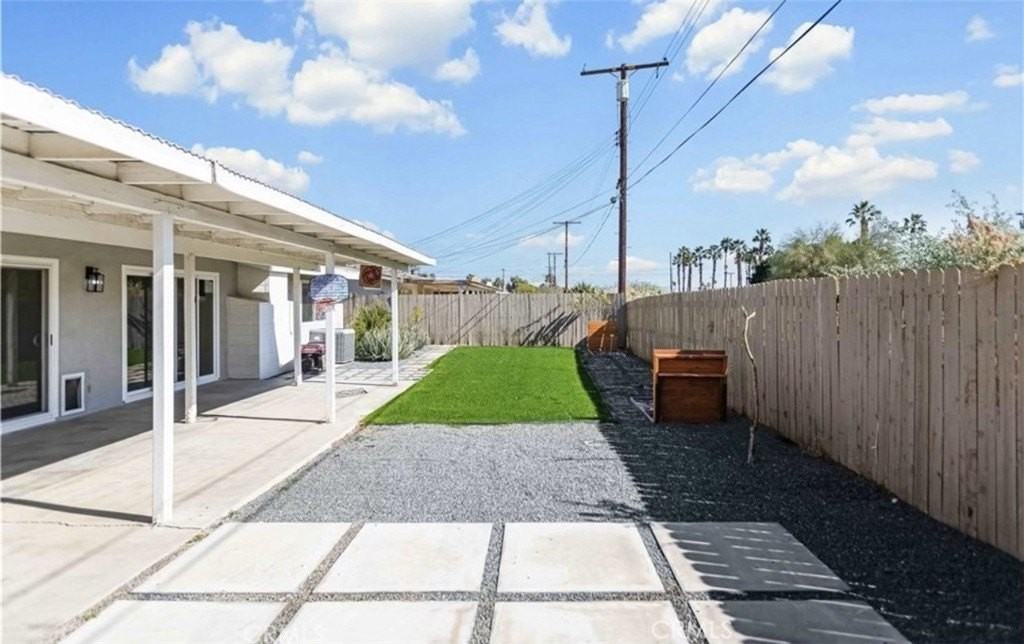 81871 Victoria St - Photo 7 of 10