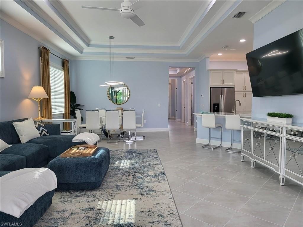 8920 Calypso Ct - Photo 7 of 41