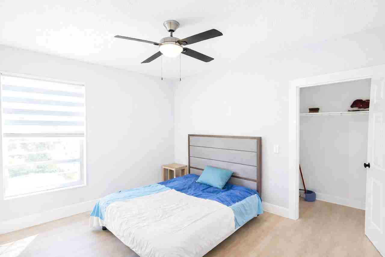 Carleen Ave - Photo 7 of 7