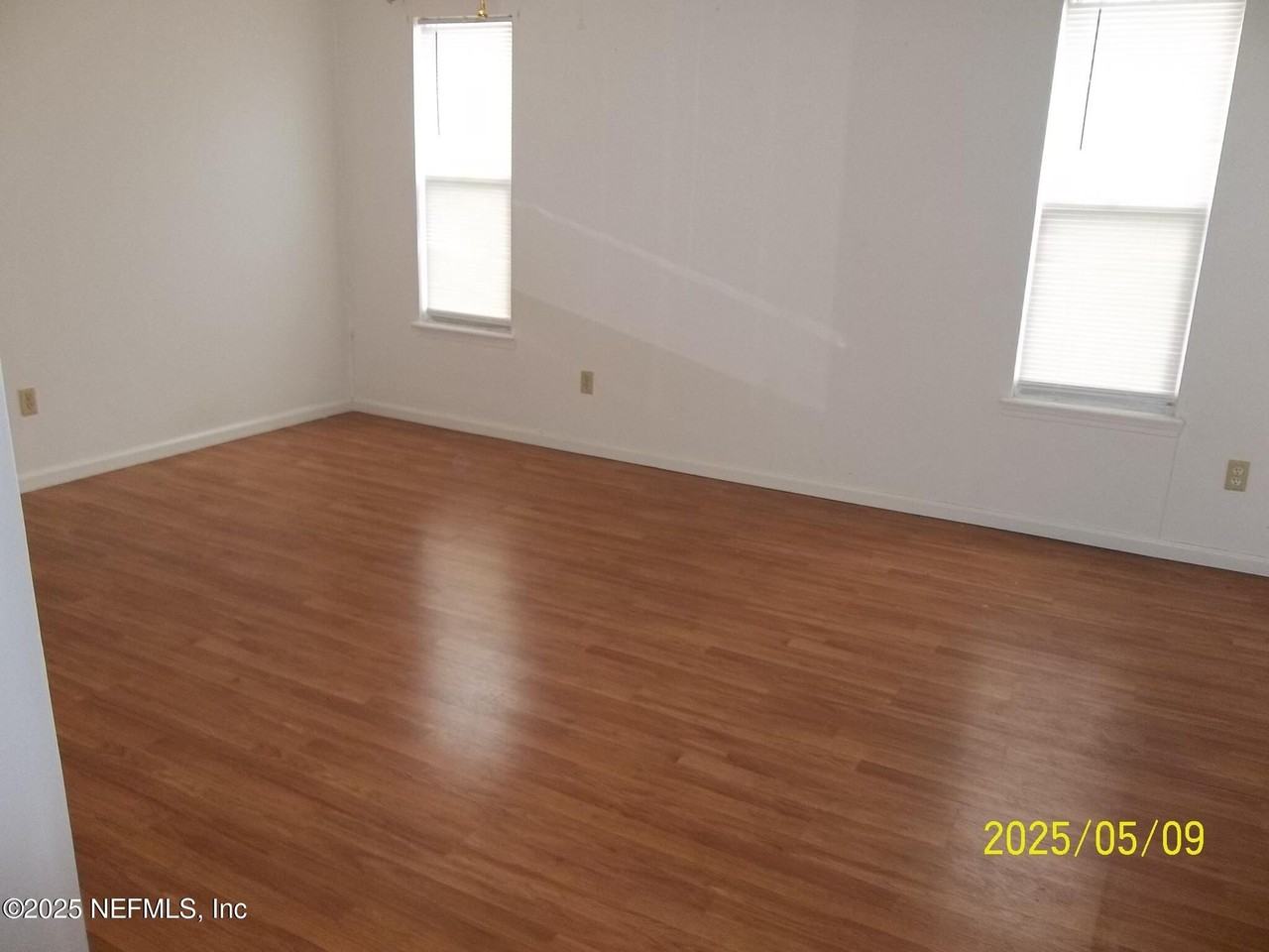 255 Leatherleaf Dr - Photo 4 of 14