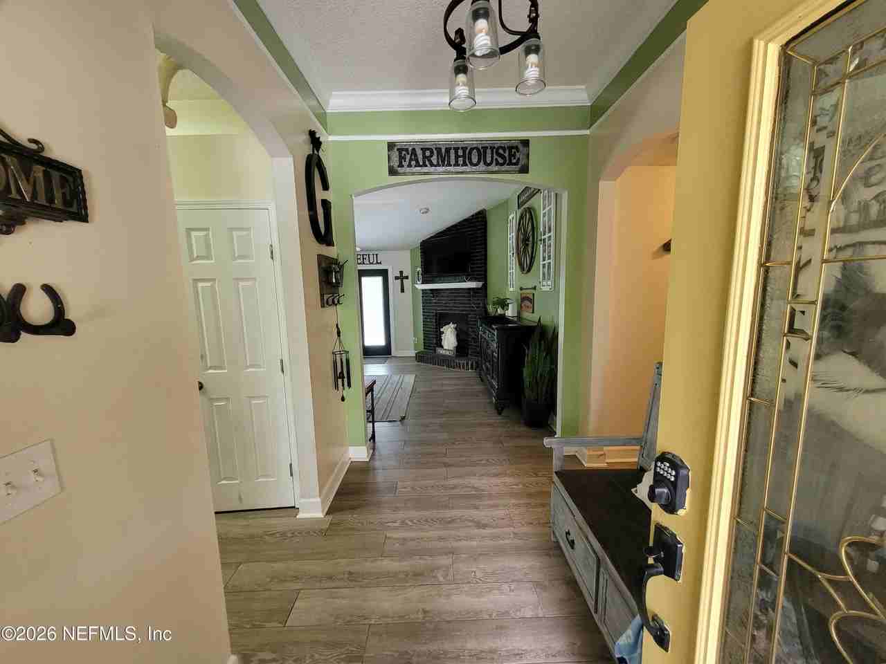 906 County Road 217 - Photo 5 of 50