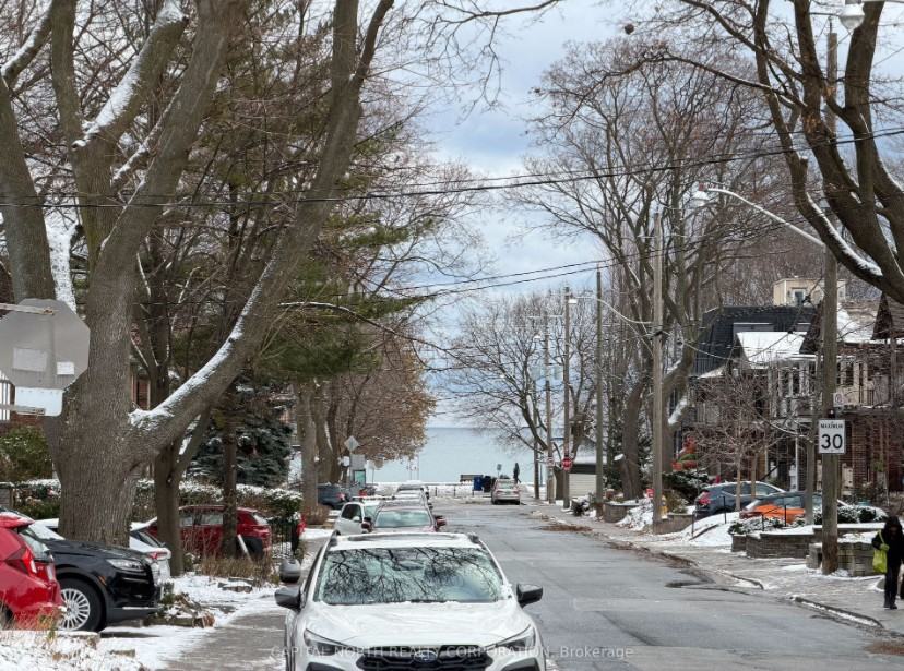 43 Glen Manor Drive - Photo 5 of 5