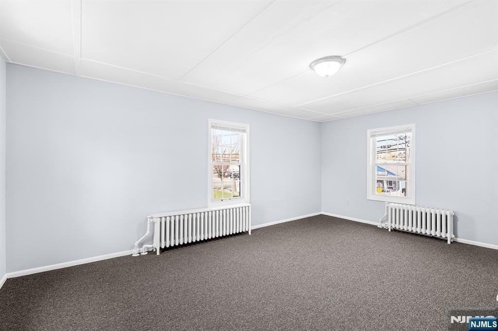 140 Park Ave - Photo 6 of 19