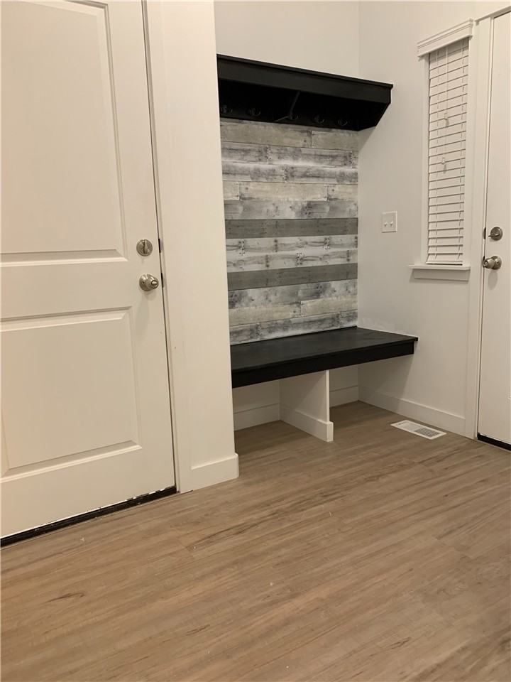 1678 W Tribeca Way - Photo 2 of 19