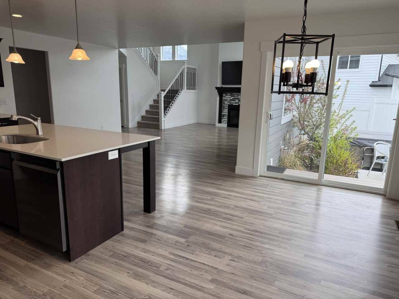 2488 E Lone Hill Dr - Photo 7 of 38