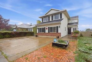 featured image of 3112 W Green Acre Dr