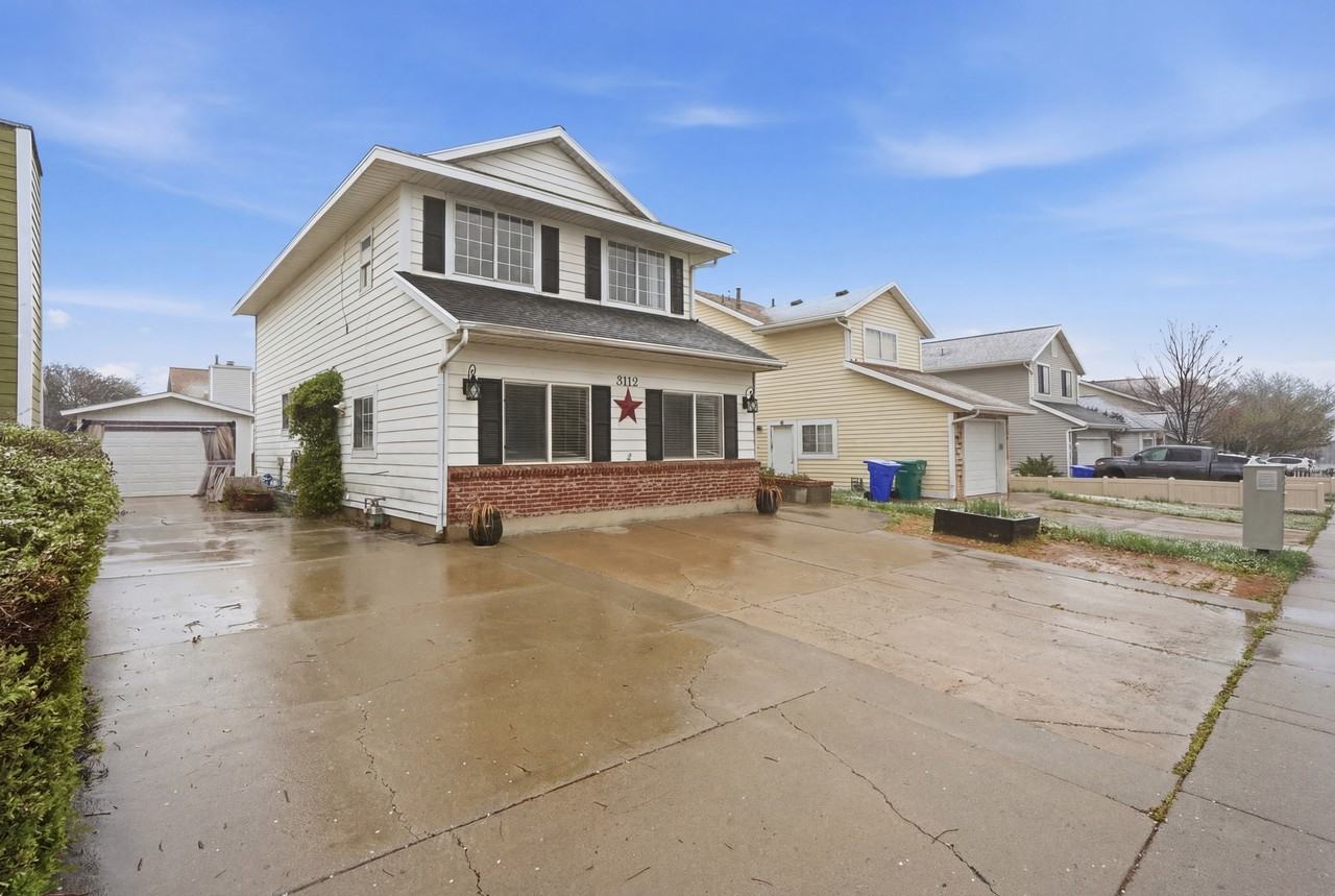 3112 W Green Acre Dr - Photo 3 of 31