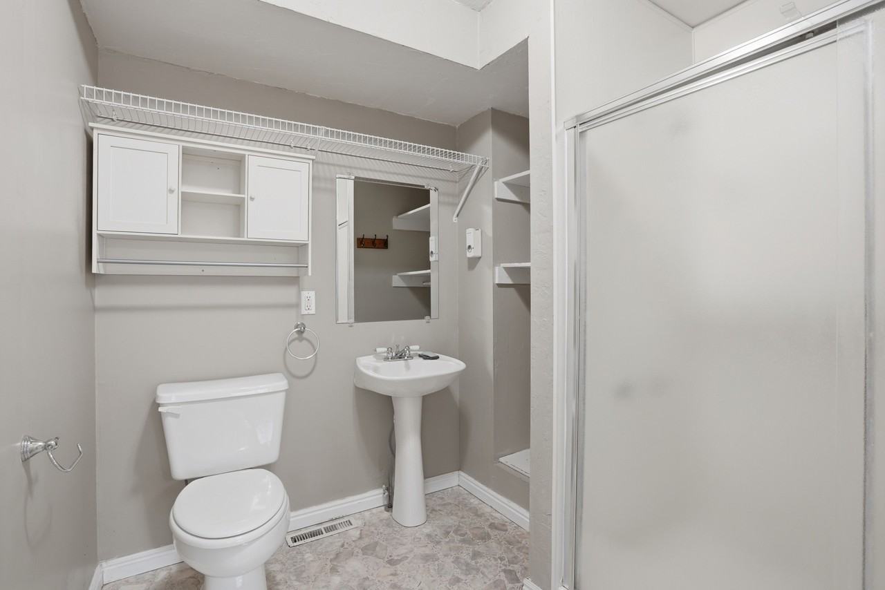 3112 W Green Acre Dr - Photo 4 of 31