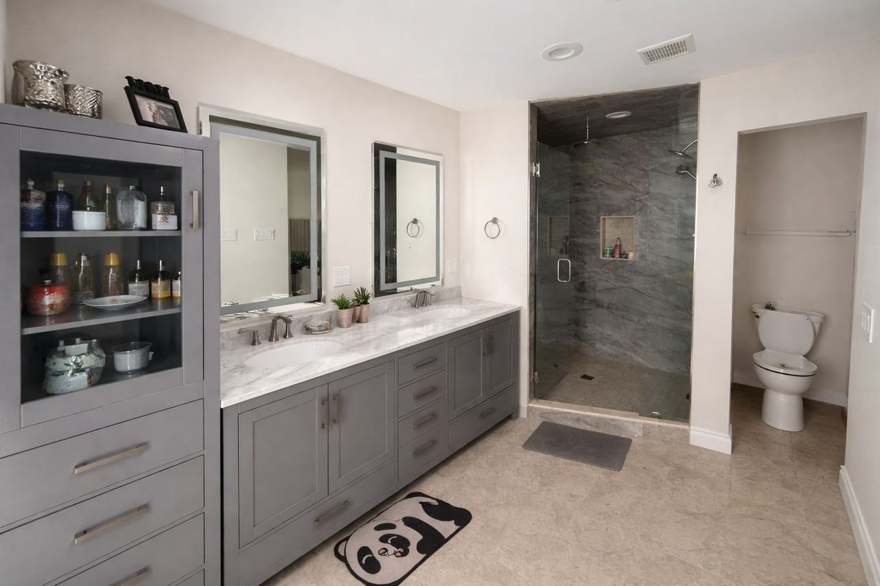 1447 Brown Ln - Photo 4 of 15