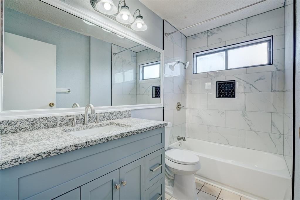 6700 Nw 124th St - Photo 6 of 12