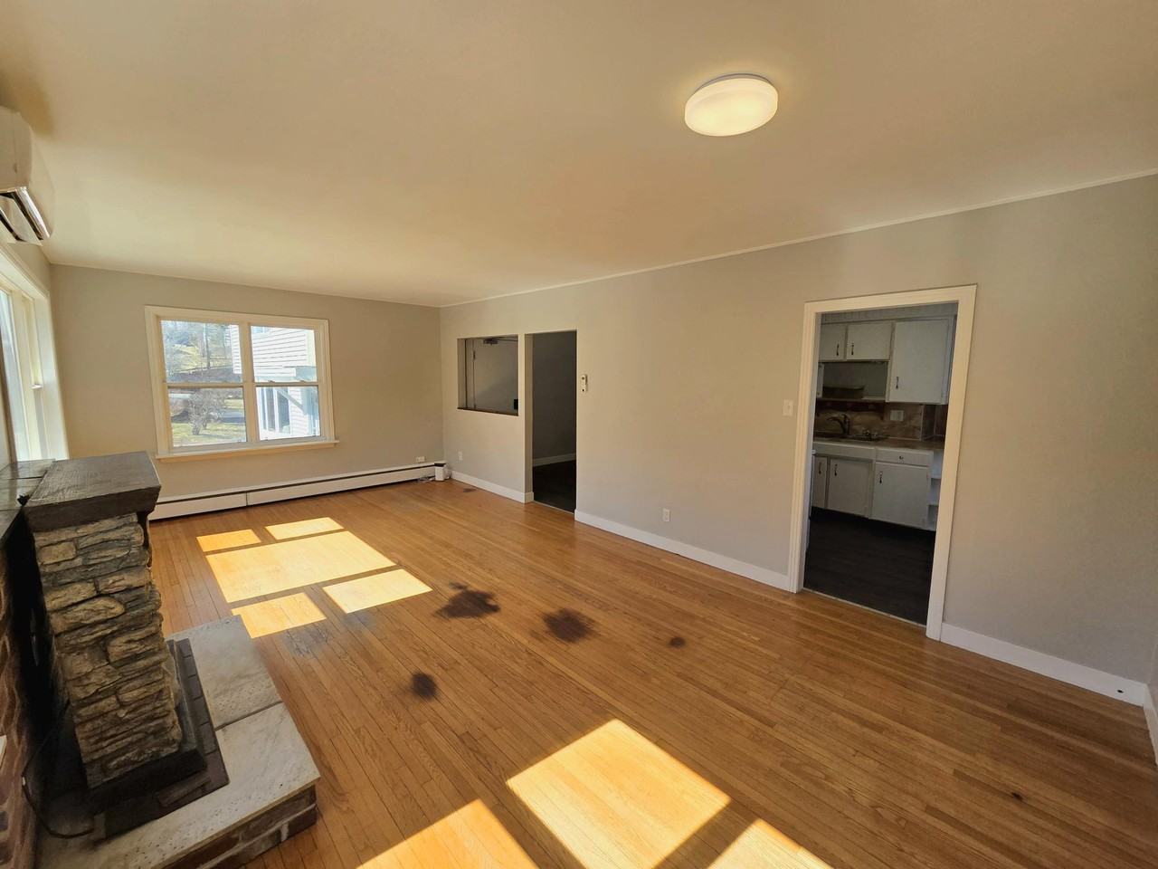 19 Third St #1 - Photo 5 of 18