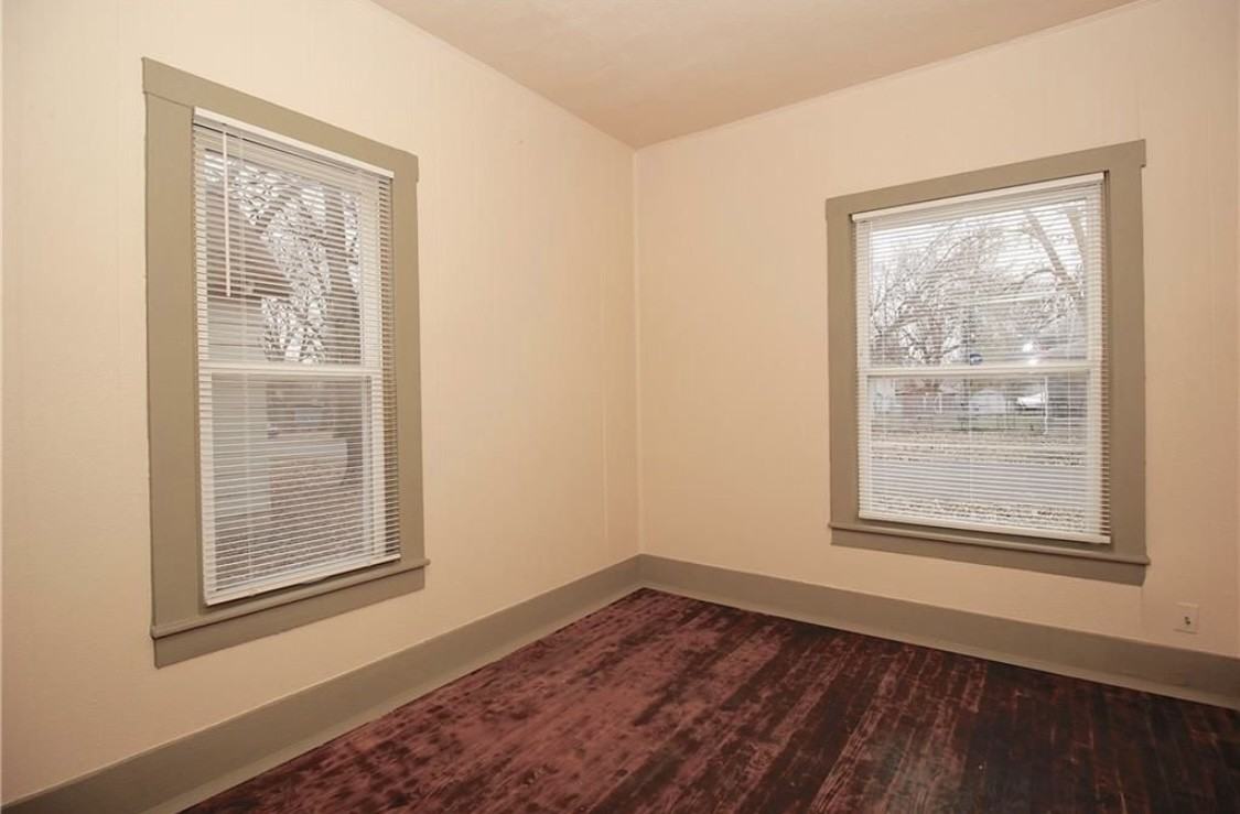 301 S 3rd St - Photo 7 of 20