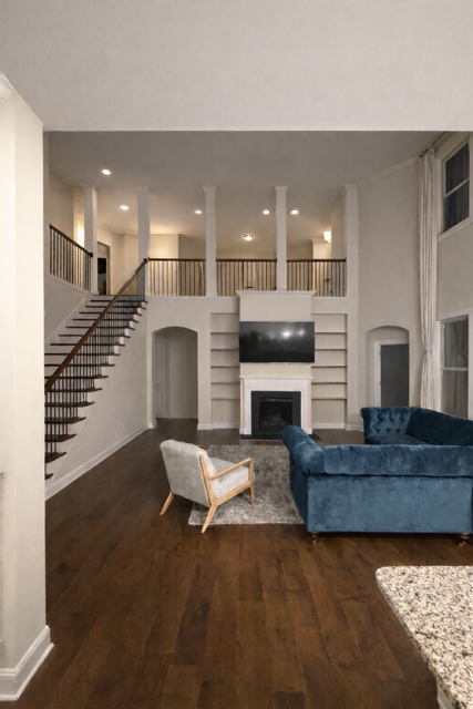 7228 Avoncliff Dr #1 - Photo 4 of 12