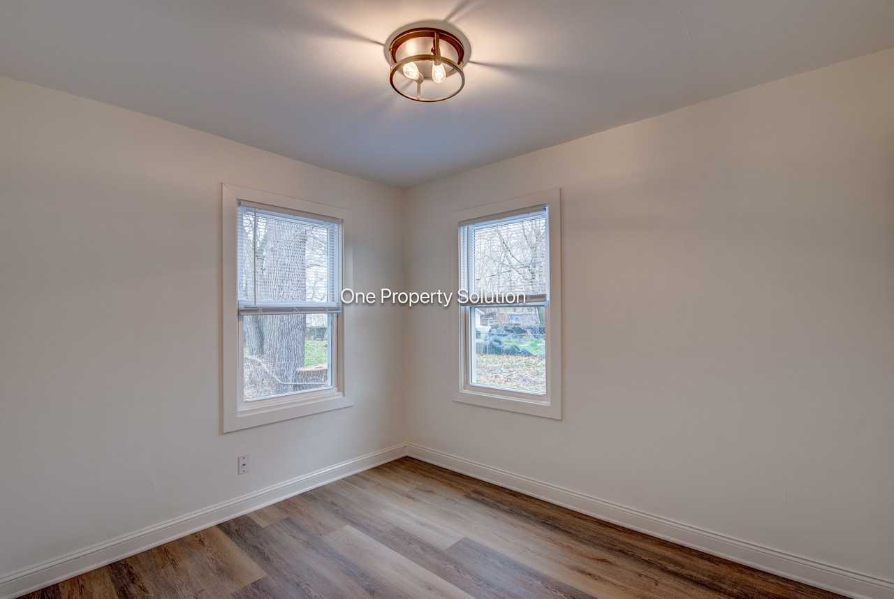 1665 W 40th Ave #1 - Photo 6 of 14