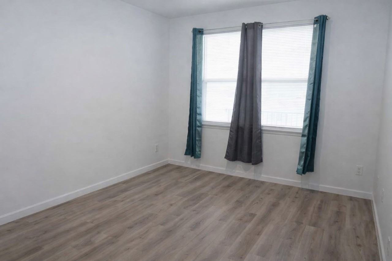 1210 Southstation Place - 1Unit 303 #1 - Photo 7 of 10