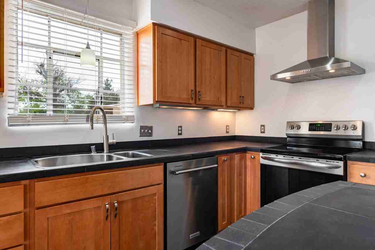 601 Tulane Dr Ne - Photo 5 of 20