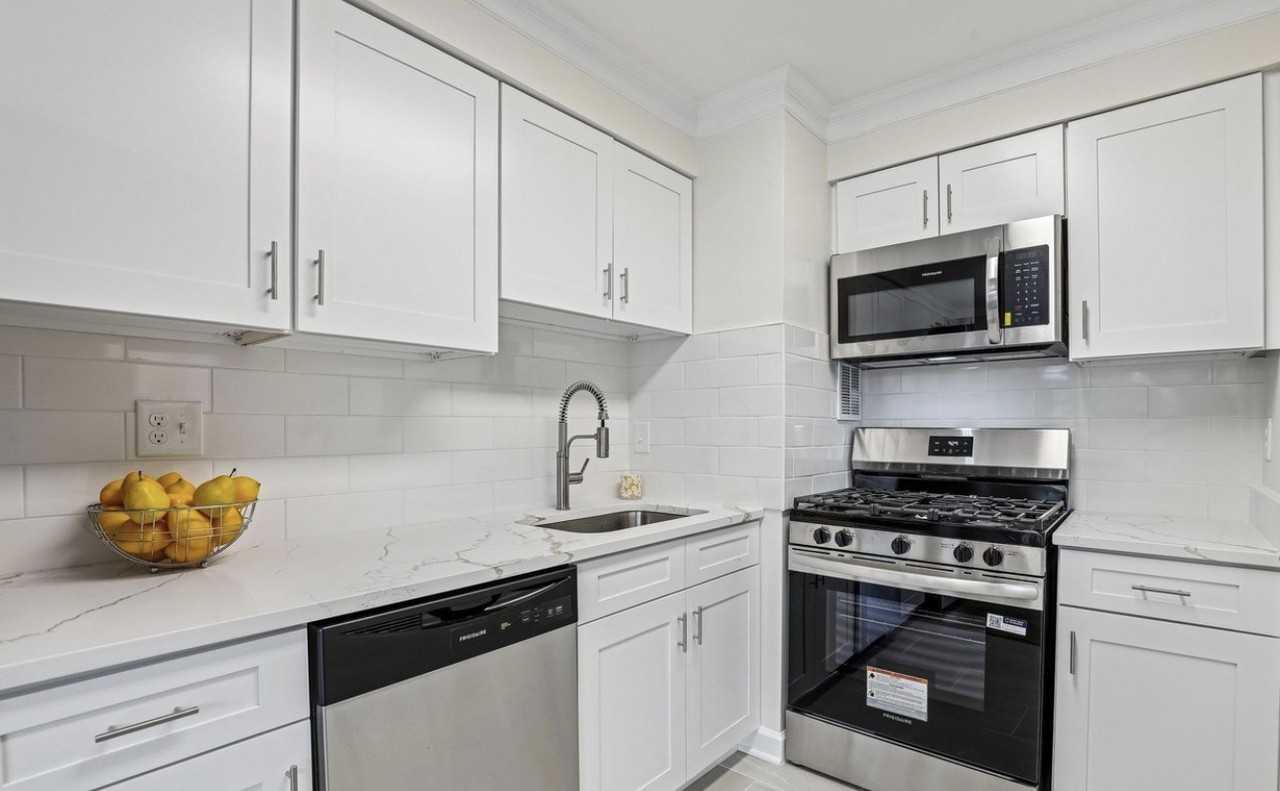 4360 Ivymount Ct #34 - Photo 3 of 20