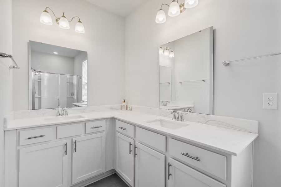 2053 Ainsley Dr - Photo 4 of 24