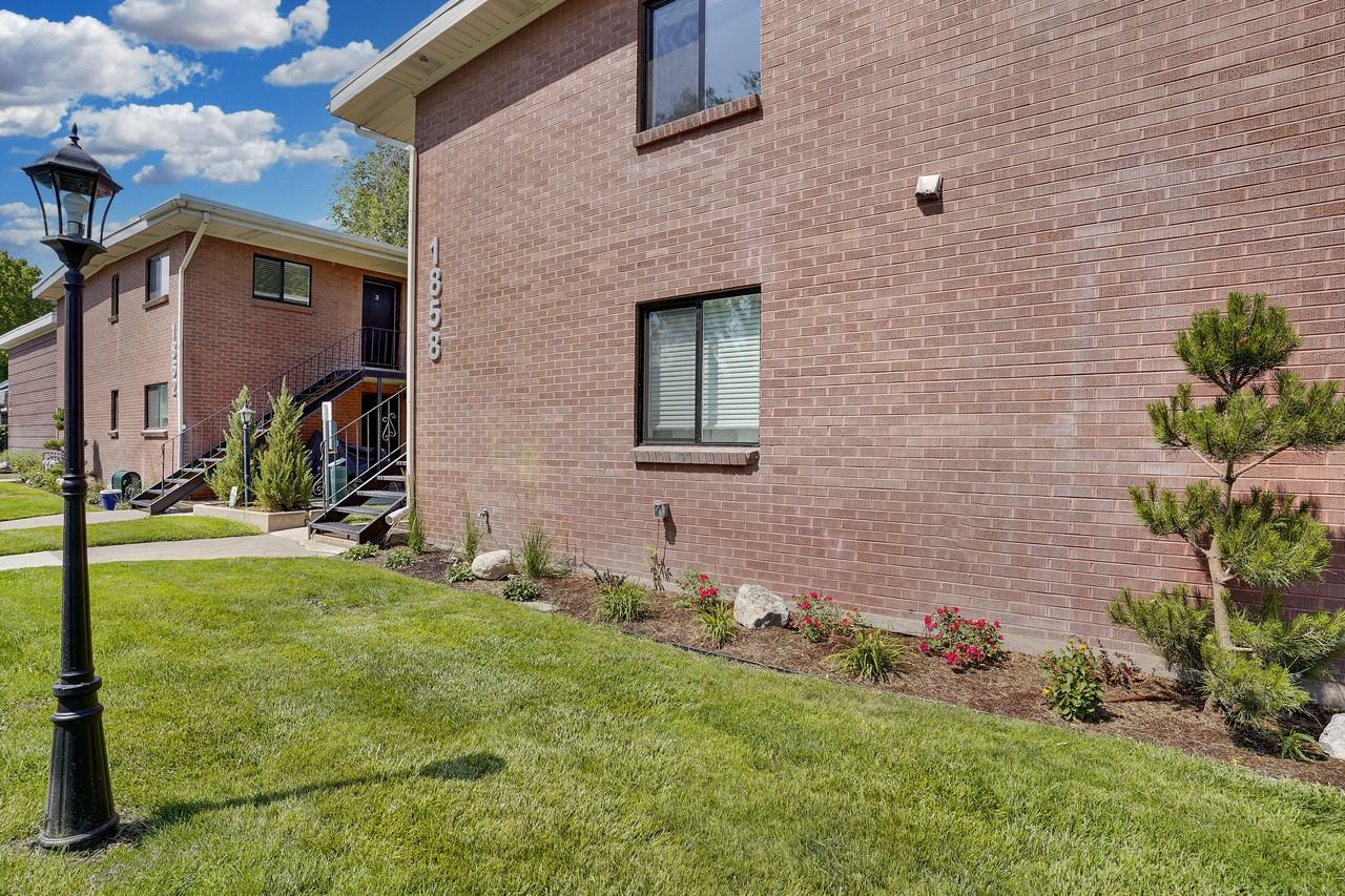 The Sandbox Apartments - Photo 3 of 4