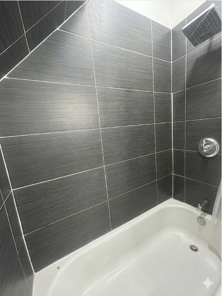 318 Hyman Street - Photo 2 of 12