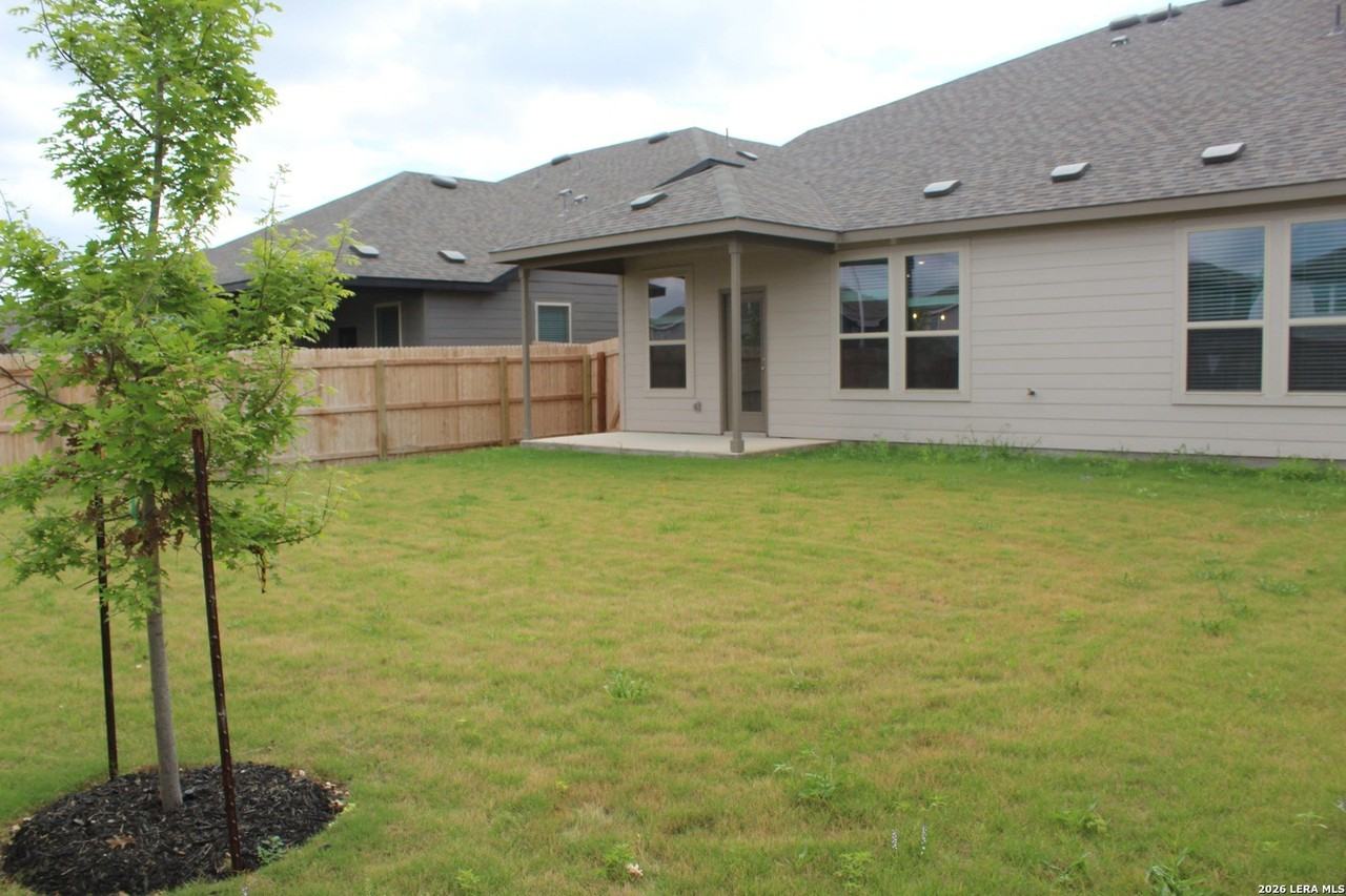 426 Nightingale Ave - Photo 2 of 39