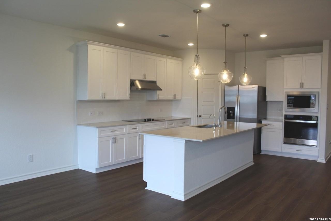426 Nightingale Ave - Photo 3 of 39