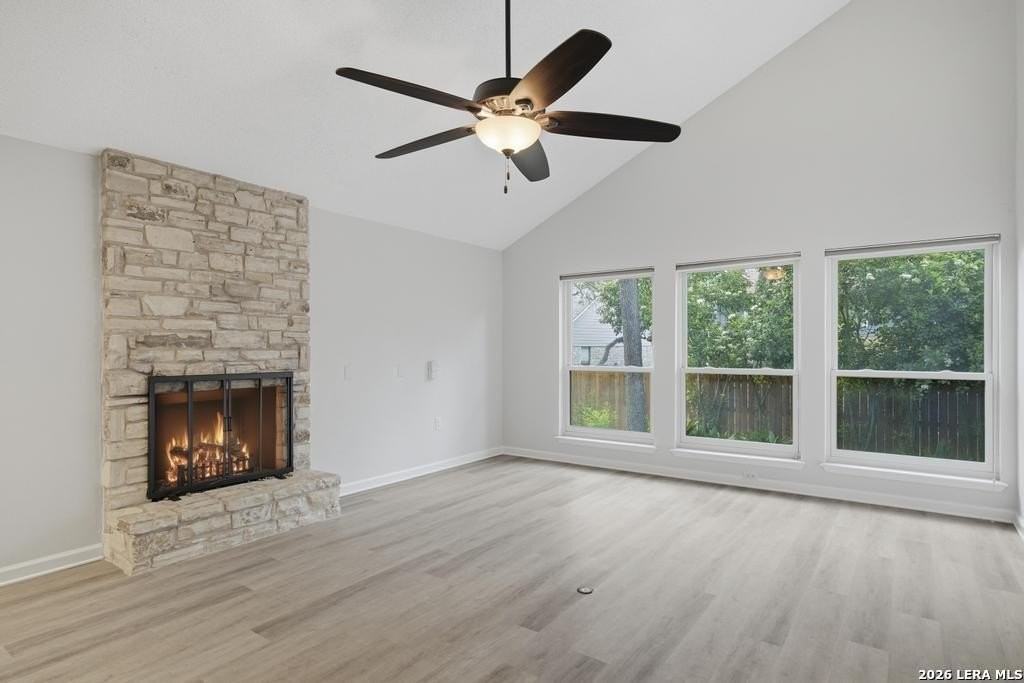 1906 Hillingway St - Photo 7 of 34