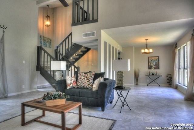 4411 Western Pine Woods - Photo 4 of 18