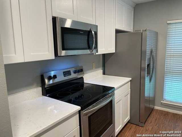 8559 Littleport - Photo 5 of 15