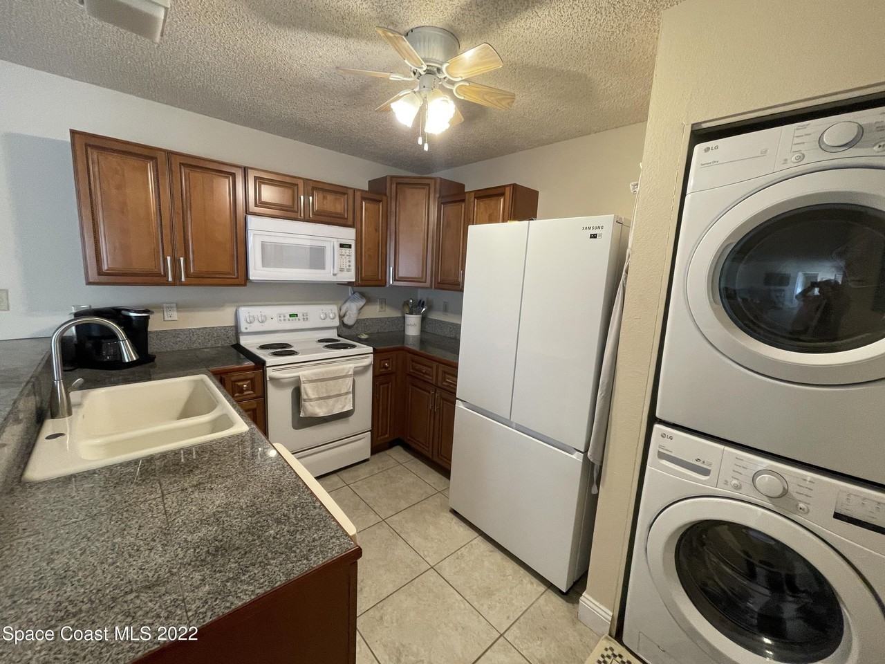 1440 Sheafe Ave Ne Apt 112 - Photo 5 of 19