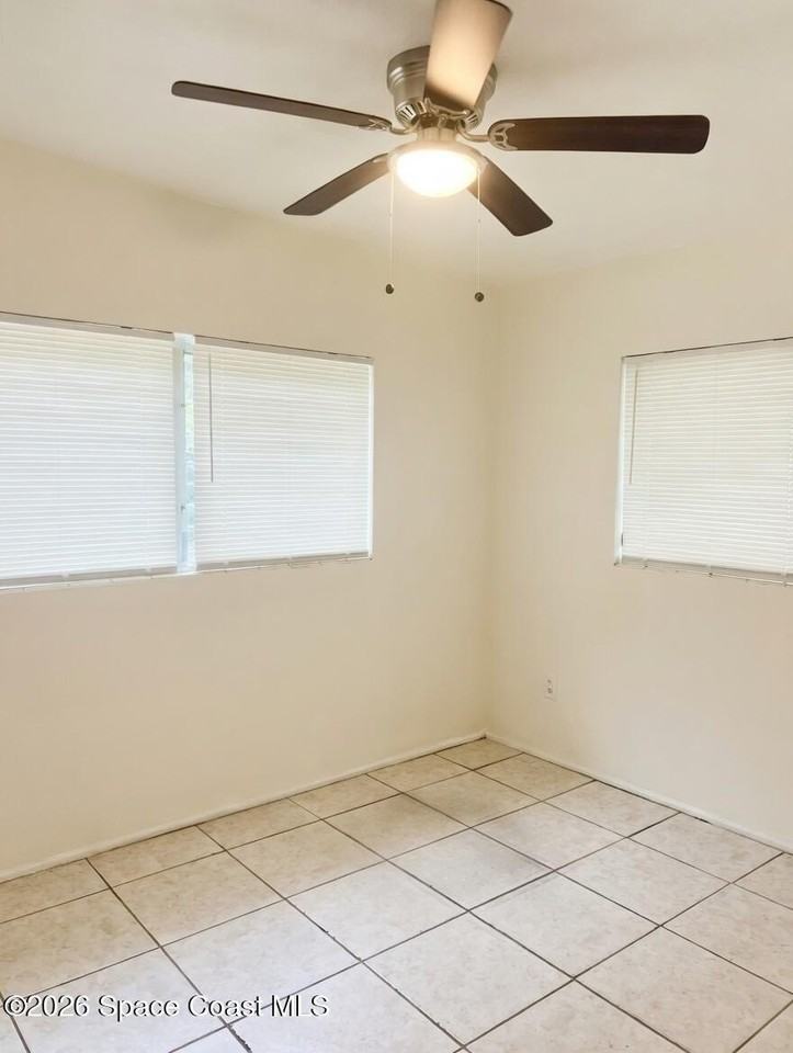 1410 Smith Dr - Photo 7 of 10