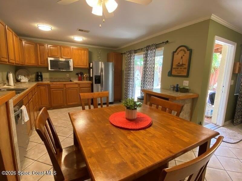 8759 Live Oak Ct - Photo 2 of 23