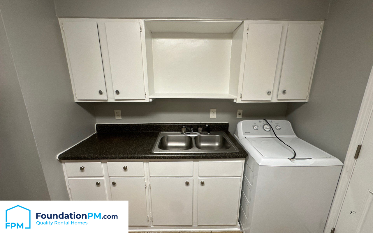 4208 Beacon Hills Dr #1 - Photo 3 of 15